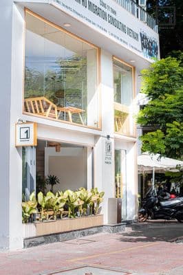 Cho thuê nhà mặt tiền hoàng sa, quận 1, dt 14x14m, trệt lửng, giá 65tr