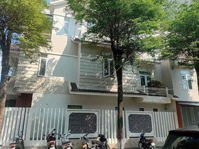 Cho thuê lô góc 2 mt dương đình nghệ