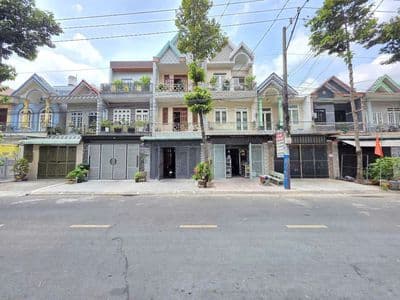Nhà phố kdc Biconsi gần chợ đêm và bờ hồ p. Tân Bình Dĩ An