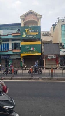 NHÀ MẶT TIỀN QUUANG TRUNG 4X18 3 TẦNG GẦN NGẢ 5