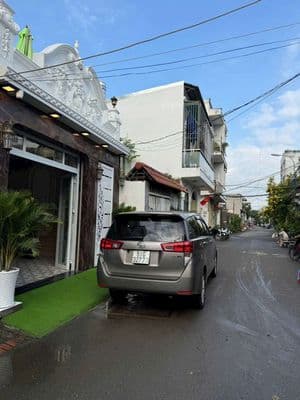 Biệt thự cổ điển đường đào tông nguyên