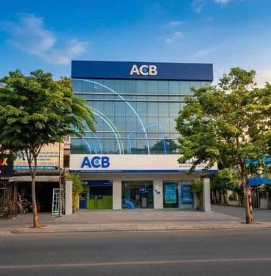 217 – 219 – 221 Lý Thái Tổ, Q10-20 x 40m Trệt + 3 lầu