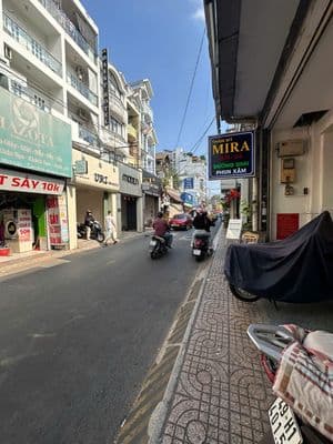 BÁN NHÀ TRUNG TÂM Q3 – 71 TRẦN QUANG DIỆU