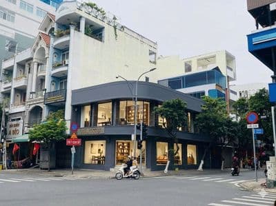 Cho thuê nhà mặt tiền hai bà trưng, q1 gần điện biên phủ