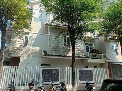 Cho thuê nhà 3 tầng 2mt dương đình nghệ