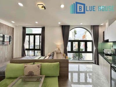 CHDV full nội thất cửa sổ, máy giặt riêng siêu xịn xò ngay cv HVT