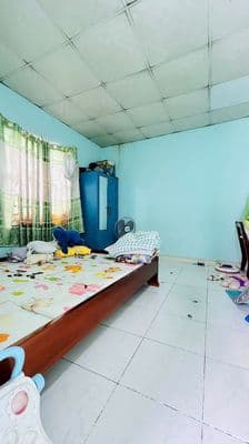 NHÀ 2 TẦNG – 60m² – VỊ TRÍ ĐẸP GẦN QL1A Q12 Cạnh KDC Tân Tiến