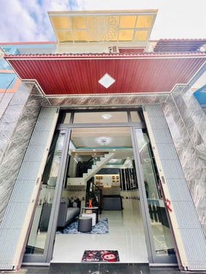 BÁN NHÀ GIAO SỔ HỒNG - ĐẸP