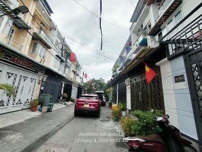 Nhà 2 lầu ngay chợ Thạnh Xuân quận 12