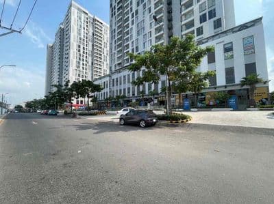 Bán đất full thổ cư đối diện vạn phúc city