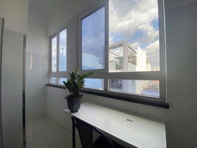 Duplex cửa sổ trời gần cầu thị nghè