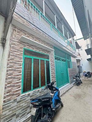 BÁN NHÀ 2 TẦNG GẦN BIỂN HẺM PHẠM VĂN ĐỒNG PHƯỜNG BẮC NHA TRANG
