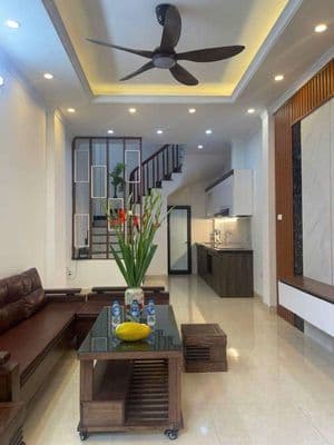 phố Trần khát Chân 35m2 5T 3N3WC SĐCC