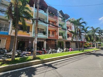 BÁN NHÀ MẶT TIỀN 4 TẦNG, đối diện Parcmall Cao Lỗ, Quận 8