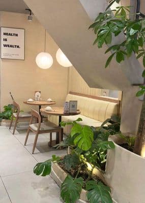Nguyễn Thái Bình , Quận 1 - 4x20m , Trệt , 2 Lầu - 50 triệu/tháng .