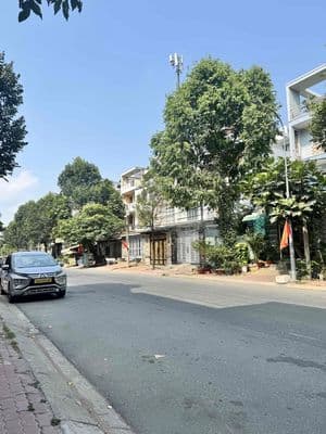Bán nhà chính chủ mặt tiền Phạm Thế Hiển Quận 8, 91m2, 5 tầng.