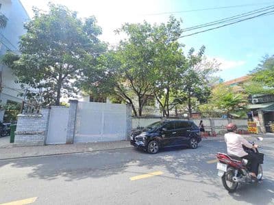 CHO THUÊ BIỆT THỰ THẢO ĐIỀN DTSD 700m2