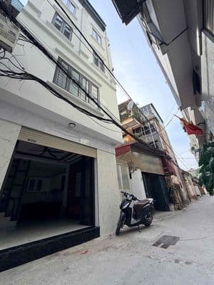 Bán Nhà Thạch Bàn - Cổ Linh, Lô Góc 30m x 5 Tầng - Ngõ Thông 2 Đầu Oto