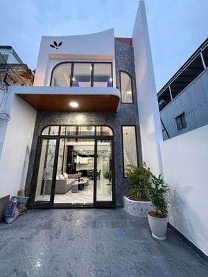 Nhà đúng 1tỷ6 tặng nội thất thanh toán 500 triệu vào ở ngay.