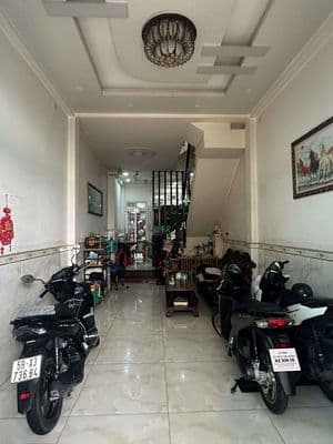 bán nhà xã Tân Kiên. hẻm trc nhà 6m.DT3,8*14.