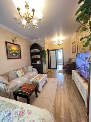 Căn Hộ 40m2 Uy Nỗ - Tặng Full Nội Thất sang Xịn Mịn – Sẵn Về ở