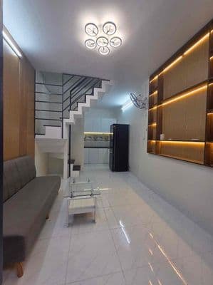 NHà Mới Vào ở liền 1 lầu Tặng Nội thất đường Lê văn Lương