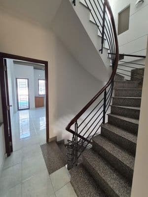 Cho thuê mặt tiền đường Nguyễn hữu dật phường tây Thạnh: 4 x 19 M