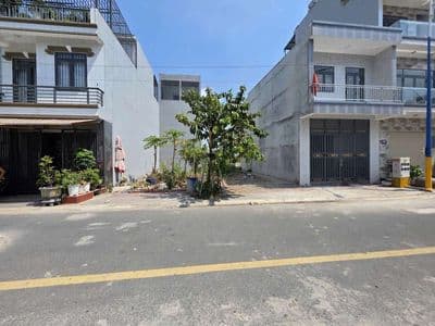 Đất đẹp kdc Đông Hòa C gần làng đại học quốc gia và BigC Go