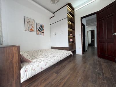 Bán cc mặt phố sơn tây - kim mã