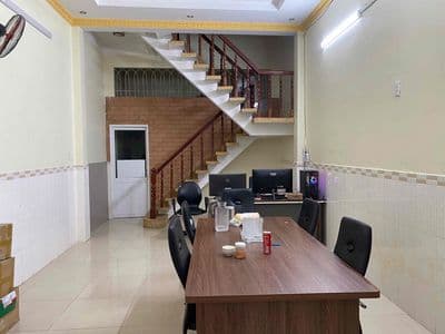 cho thuê nhà hẻm xe hơi tại chung cư bàu cát Tân Bình