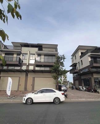 Bán căn gốc đường chính D3, KDC Nam Long 2