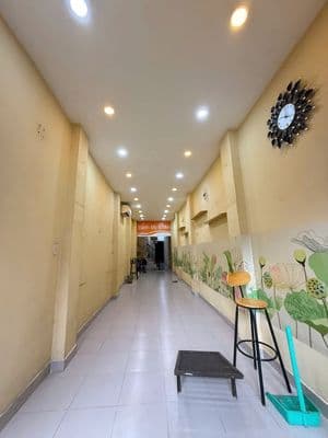 Mặt Tiền Trần Quang Khải 240m2 2 Lầu Suốt GẦn Hai Bà Trưng Q.1