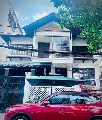 Cho Thuê Biệt Thự 24/1 Hoàng Dư Khương, 7x18m, Giá: 20tr