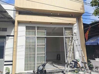 Nhà mặt tiền kinh doanh giá tốt