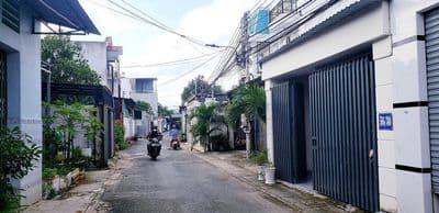 Giảm 200tr, Bán nhà cấp 4 100m2 full thổ cư sát bên ĐH Bình Dương