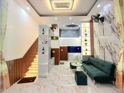 nhà sổ hồng 4x7m 2 tầng kế quân 7 hẻm 3m giá 1 tỷ 680