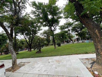 Bán nhà đường Trần Kim Bảng, Khuê Trung, Đà Nẵng. View công viên