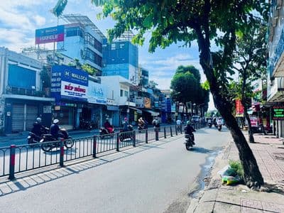 BÁN NHÀ MẶT TIỀN 1045 NGUYỄN KIỆM - GÒ VẤP