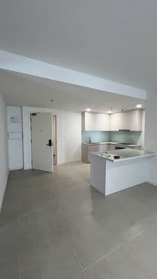 Cho thuê căn hộ mặt tiền QL13 giá tốt