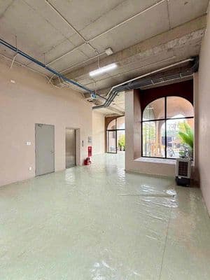 Mbkd đa nghề 150m2 vỉa hè rộng mặt tiền lê văn lương set up được liền