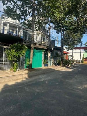 NHÀ ĐẸP 80M2.BÀ Điểm.HÓC MÔN .Đường 12M XE TẢI ĐỖ CỬA – NGAY CHỢ
