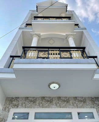 Cho thuê nhà HXH 212B/6A Nguyễn Trãi Phường Nguyễn Cư Trinh, Quận 1