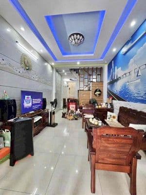 Nhà Full Nội Thất, 4x16 3 lầu 4 phòng 5wc, Đường Mã Lò