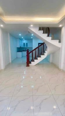 Hơn 70tr/m2 có nhà mới sát phố Định Công Hạ-48m*4T;MT4m;4N;3VS