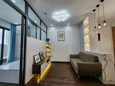 Cho thuê Emerald Celadon City Tân Phú 63m2 2PN nội thất cơ bản 12tr