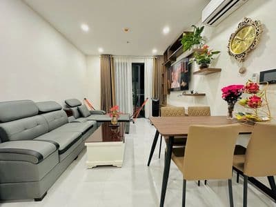 Bán 3pn 2wc 95m2 toà a chung cư skyview full nt có sẵn hđ thuê 15tr