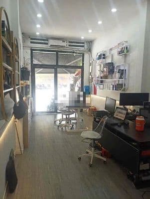 3.8x14m, 3 tầng. Mặt tiền nguyên căn Minh Phụng - Xóm Đất, P9, Q11