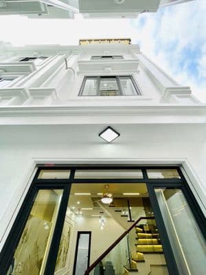 Bán nhà Tôn Đức Thắng, nhà mới tinh, thiết kế đẹp 41m2x4T, nhỉnh 3 tỷ