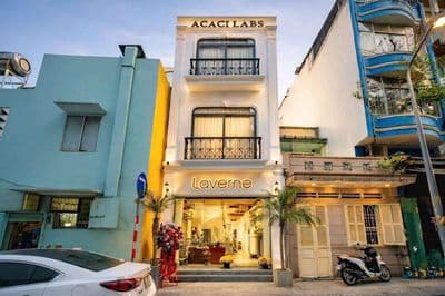 NHÀ MỚI XÂY - 32A Huỳnh Văn Bánh - Phú Nhuận - DTSD 300m2