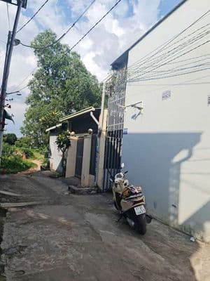 Bán dãy trọ 5 phòng 139m2 sổ riêng hẻm 212 phạm ngọc thạch kế kdc